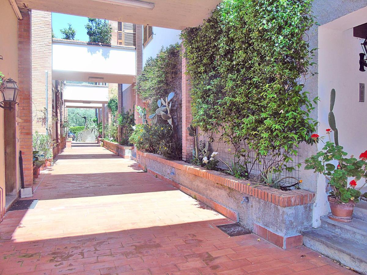 Piana Degli Ulivi A Lerici Apartamento Exterior foto